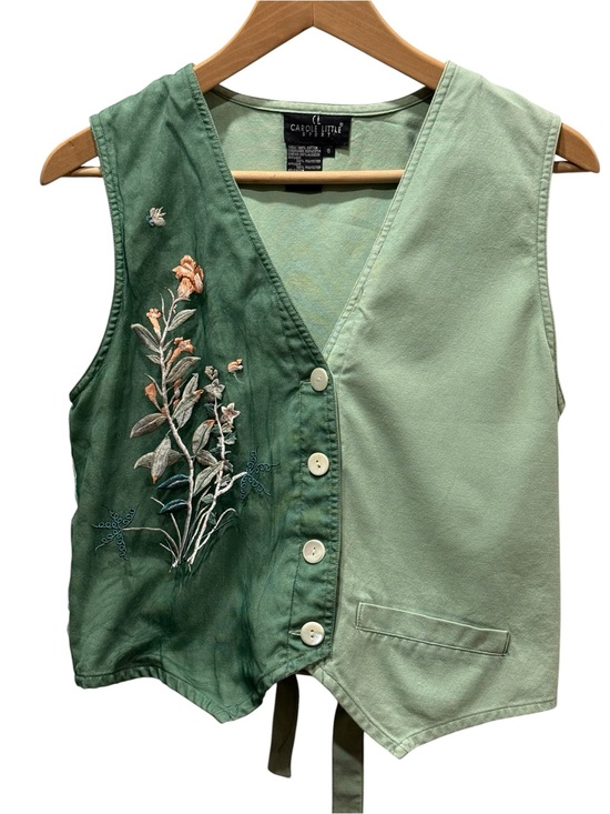 Carole Little Jackets & Blazers - Vintage Carole Little Sport Green Embroidered Floral Button Front Vest | Size S